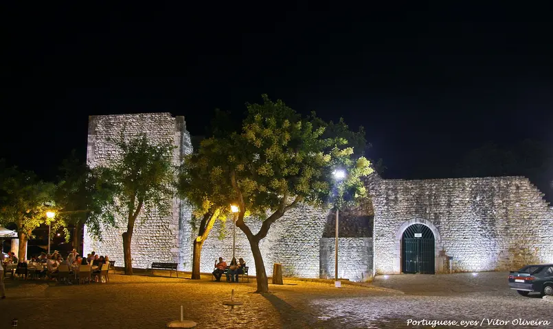 Castelo de Tavira - <a rel="nofollow" class="external text" href="https://www.flickr.com/people/21446942@N00">Vitor Oliveira</a> from Torres Vedras, PORTUGAL 3/4