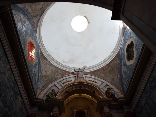 Igreja de Santa Maria do Castelo - <a href="//commons.wikimedia.org/w/index.php?title=User:RicardoFilipePereira&action=edit&redlink=1" class="new" title="User:RicardoFilipePereira (page does not exist)">RicardoFilipePereira</a> 5/9