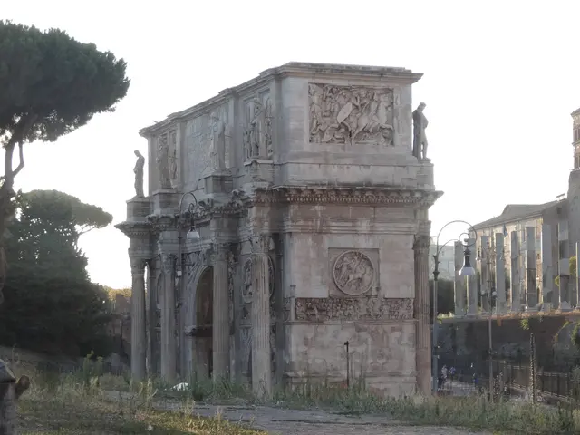 Arch of Constantine - <span class="int-own-work" lang="en">Own work</span> 10/12