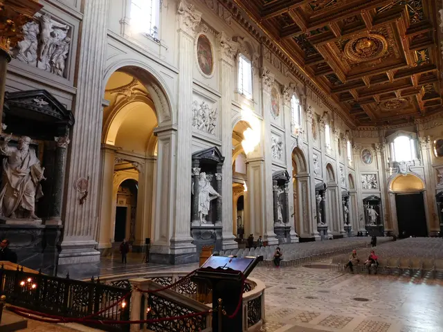 Basilica of San Giovanni in Laterano - <span class="int-own-work" lang="en">Own work</span> 6/9
