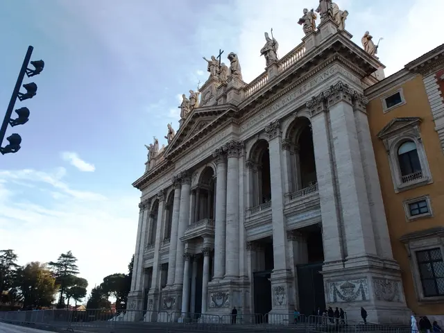 Basilica of San Giovanni in Laterano - <span class="int-own-work" lang="en">Own work</span> 7/9