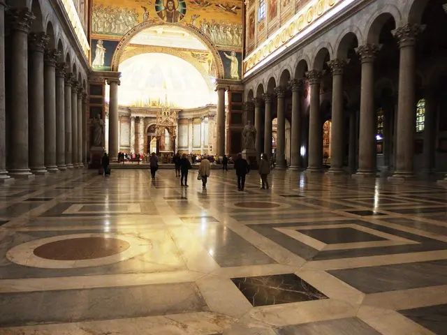Basilica of Saint Paul Outside The Walls - <span class="int-own-work" lang="en">Own work</span> 8/12