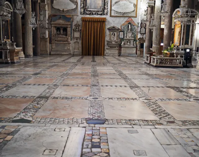 Santa Maria in Aracoeli Basilica - <span class="int-own-work" lang="en">Own work</span> 10/12