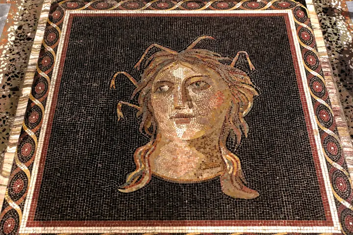 Galleria Borghese - <span class="int-own-work" lang="en">Own work</span> 12/12