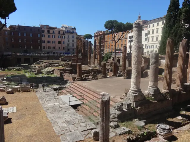 Largo di Torre Argentina - <span class="int-own-work" lang="en">Own work</span> 9/12