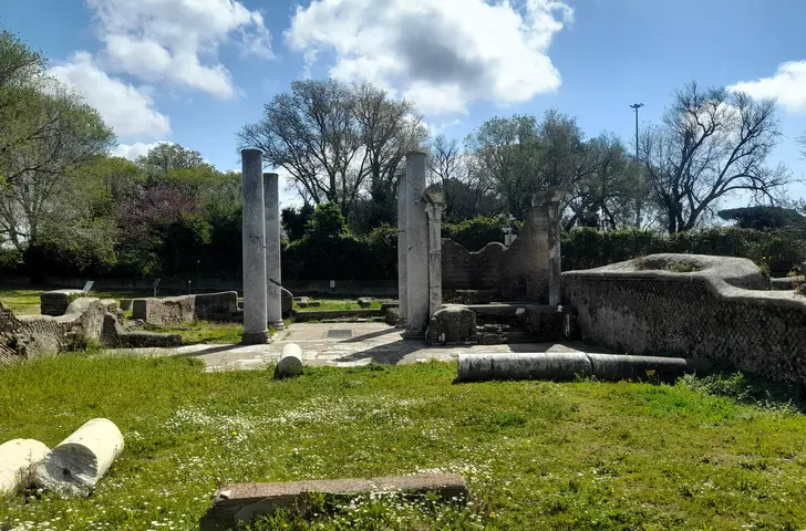 Ostia Antica - <span class="int-own-work" lang="en">Own work</span> 3/12