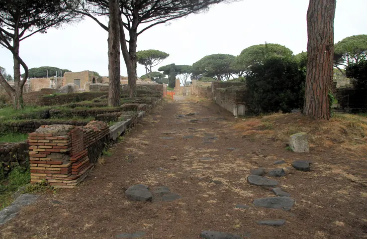 Ostia Antica - <span class="int-own-work" lang="en">Own work</span> 9/12
