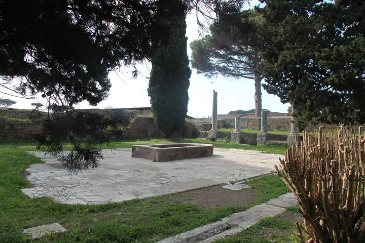 Ostia Antica - <span class="int-own-work" lang="en">Own work</span> 12/12