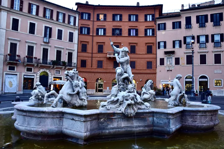 Piazza Navona - <span class="int-own-work" lang="en">Own work</span> 6/12
